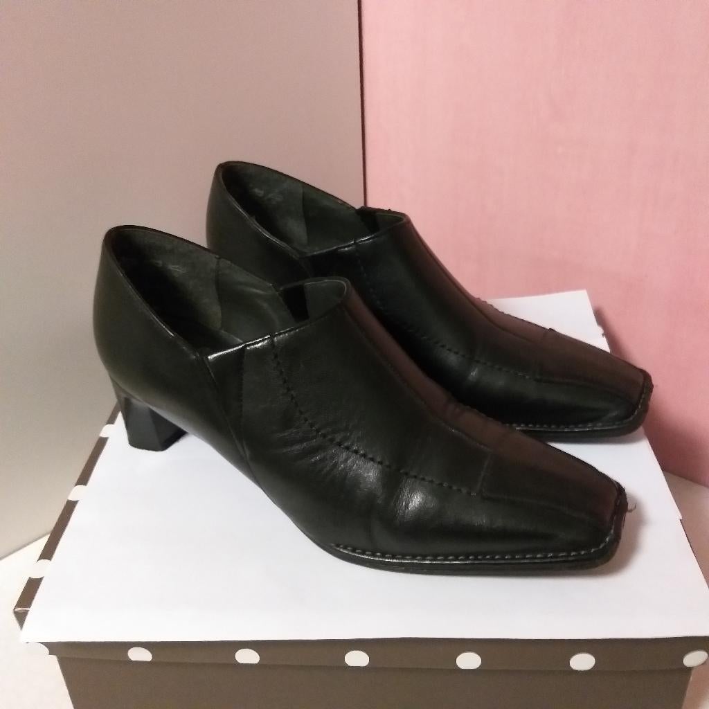 Chaussures  en cuir noir, Enlèvement ou Envoi, Noir