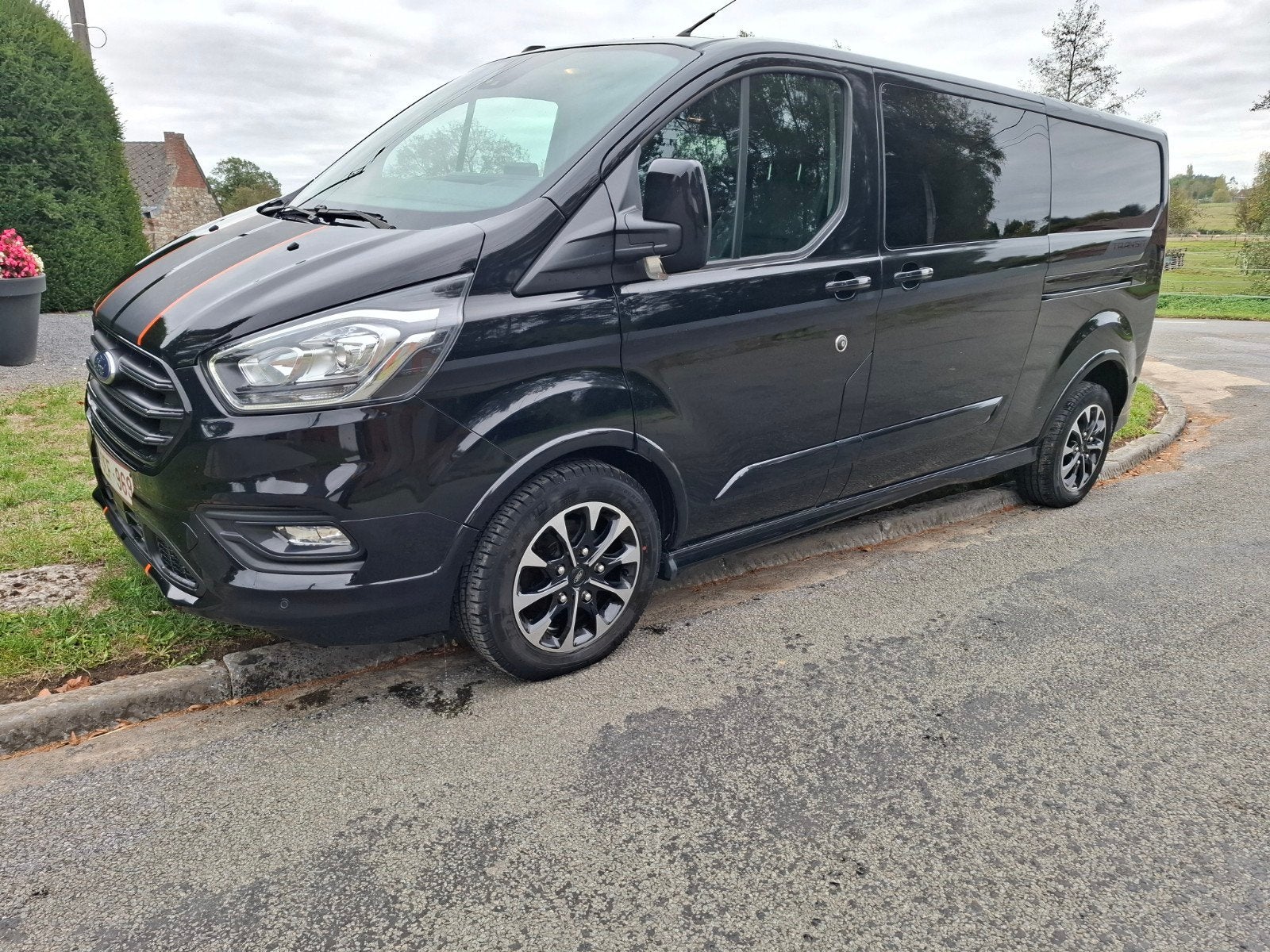 ford transit custom 5 places tva déductible, Autos, Cuir, 6 portes, Euro 6, Boîte manuelle
