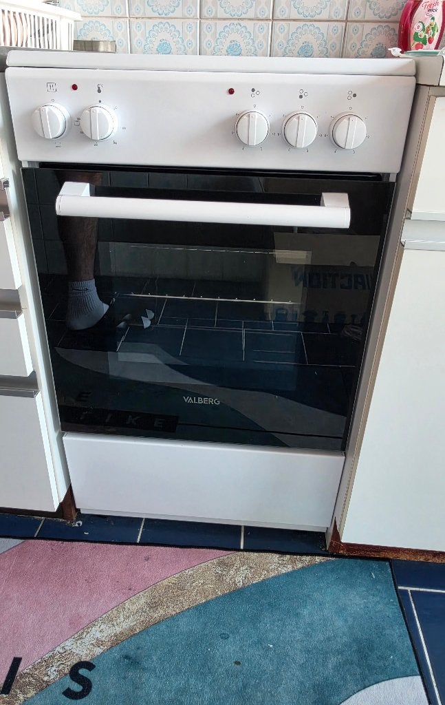 cuisiniere, Ophalen, Gebruikt, Tussenbouw, 3 kookzones of minder