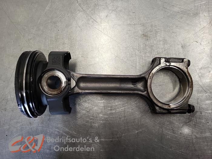 Piston d'un Fiat Talento, Autos : Pièces & Accessoires, -, 3 mois de garantie, Utilisé, Fiat