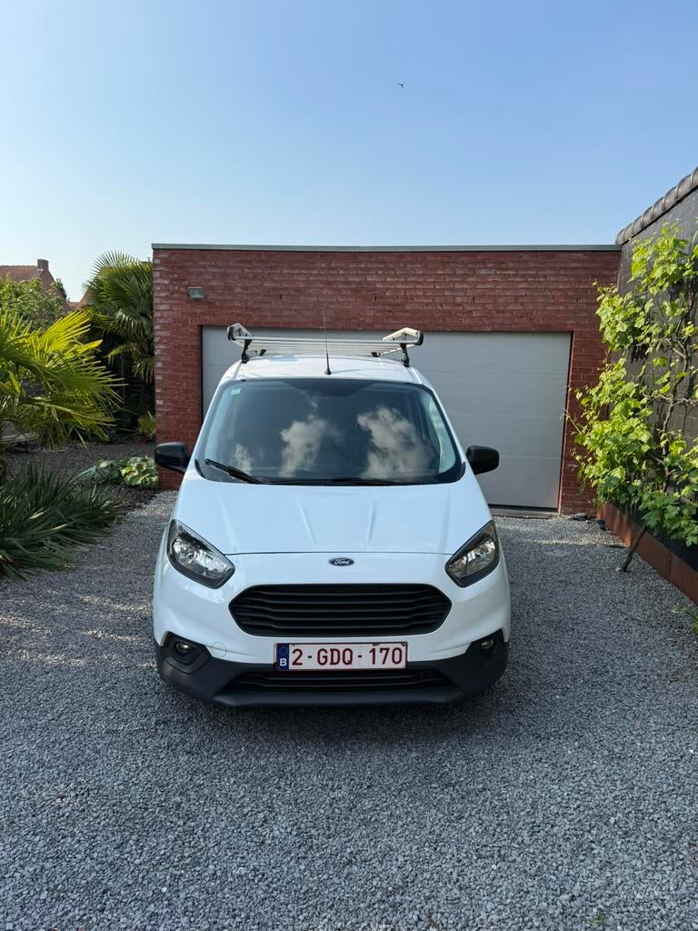 Voiture Ford Transit Courier 2019 avec TVA, Autos, Achat, Euro 6, 2 places, Boîte manuelle