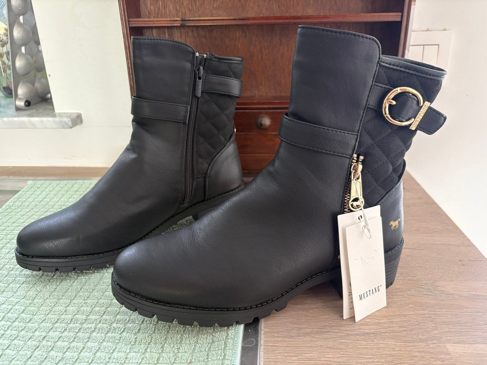 Mustang boots NIEUW, Kleding | Dames, Schoenen, Ophalen, Zwart, Lage of Enkellaarzen, Nieuw