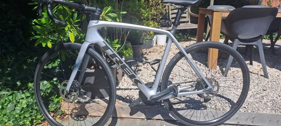 Racefiets Trek Emonda SL5, Vélos & Vélomoteurs, Vélos | Hommes | Vélos de sport & Vélo de randonnée, Comme neuf, Autres marques