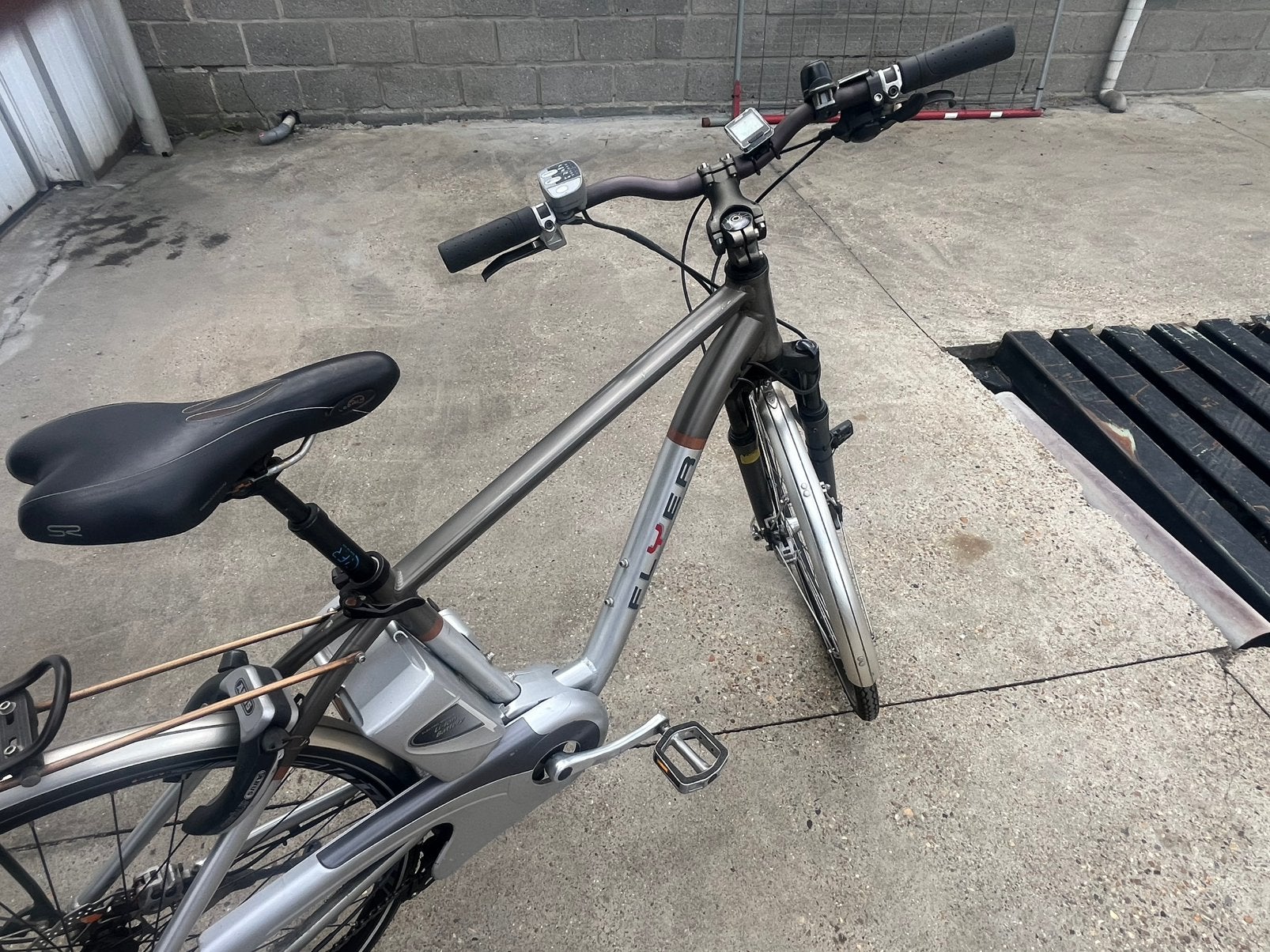 Brochure, Vélos & Vélomoteurs, Enlèvement, Comme neuf