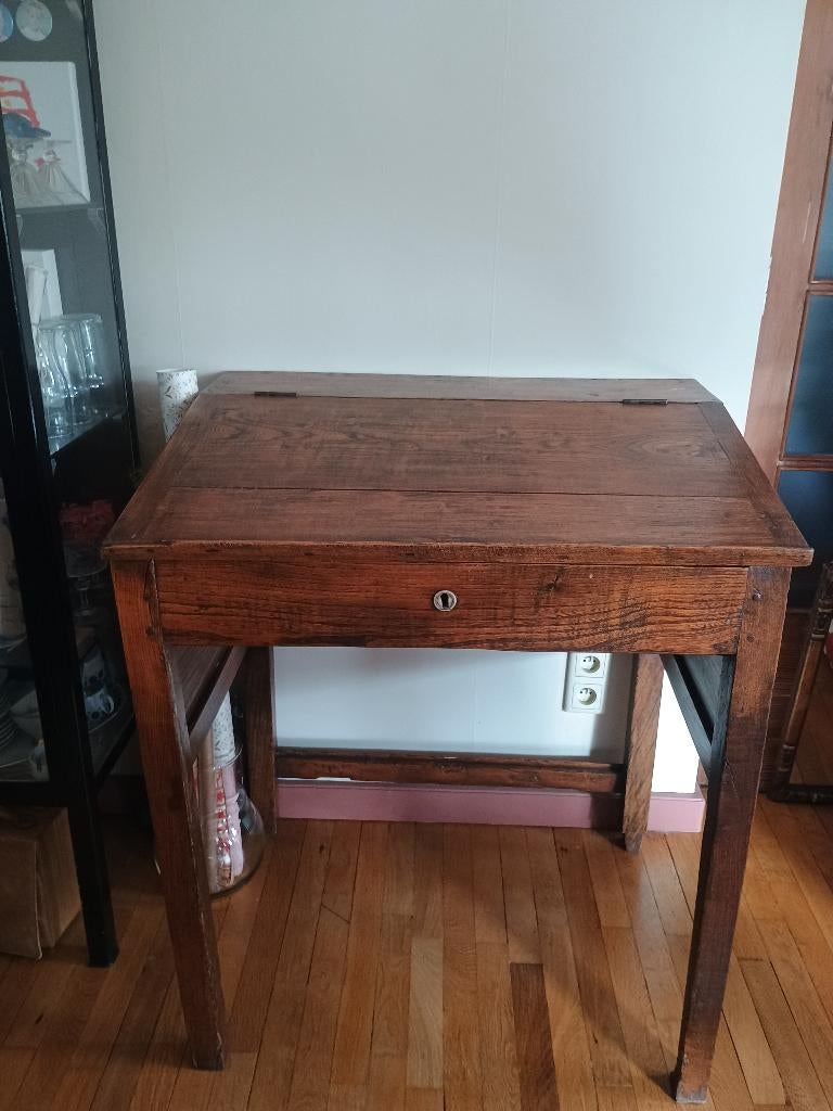 antiek houten bureau type scribaan of klepbureau, Ophalen