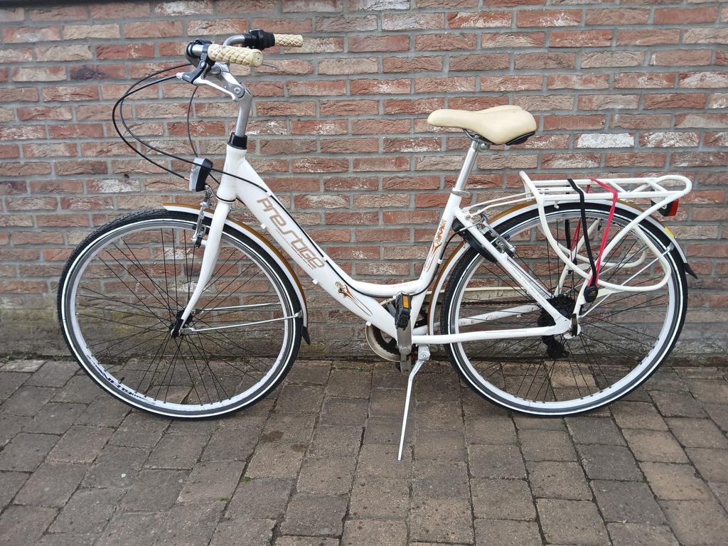 Nieuwe damesfiets prestige in zeer goede staat, Ophalen, Zo goed als nieuw, Versnellingen