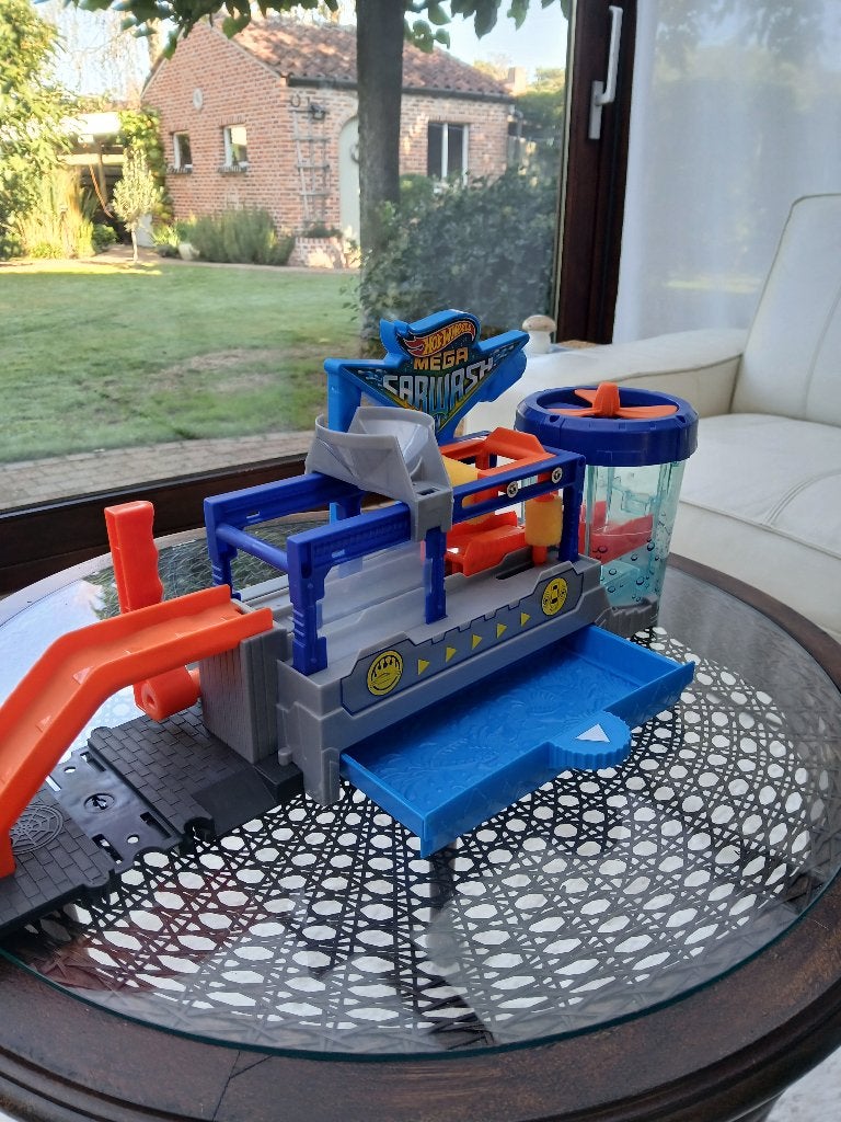 Carwash, Enlèvement, Utilisé, Garçon ou Fille