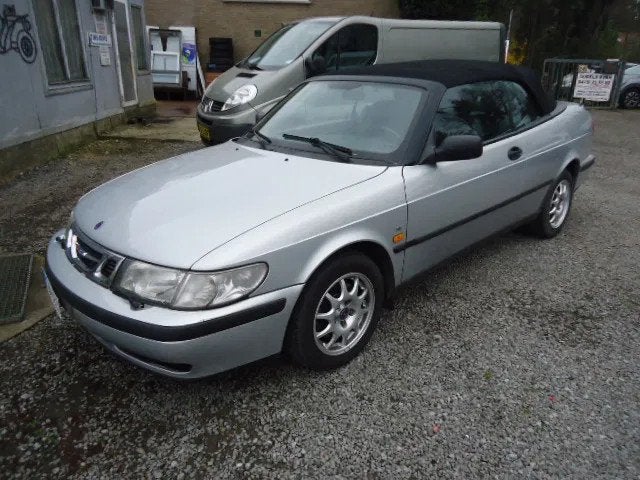 Saab 9-3 cabrio ,2.0 benz, 250 dkm ,1ste eig,juist nw banden, foto 2