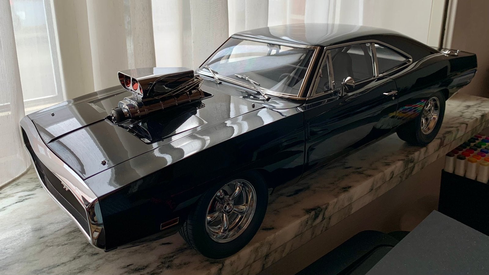 Dodge Charger 1:8, Enlèvement ou Envoi, Comme neuf