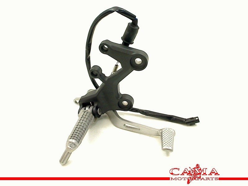 SCHETSPLAAT RECHTS VOOR NINJA 400 2018-2023 (EX400GL), Dhr. S. di Majo, Gebruikt, Info@cama-motorparts.nl, P.J. Troelstraweg 8 8
3144 CX  MAASSLUIS, NL