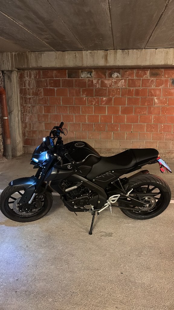 Yamaha MT-125 2021 Tech black | Akrapovič | K&N |15 650 km, Motoren, Motoren | Yamaha, Occasion, Particulier, 125 cc, 11 kW of minder