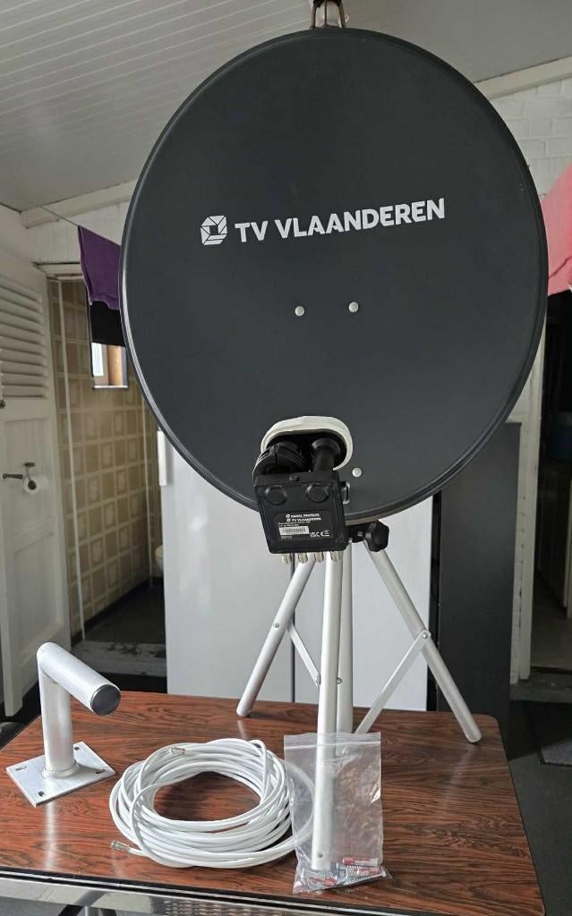 TV Vlaanderen schotelantenne set met staande, Audio, Tv en Foto, Schotelantennes, Ophalen, Nieuw, (Schotel)antenne
