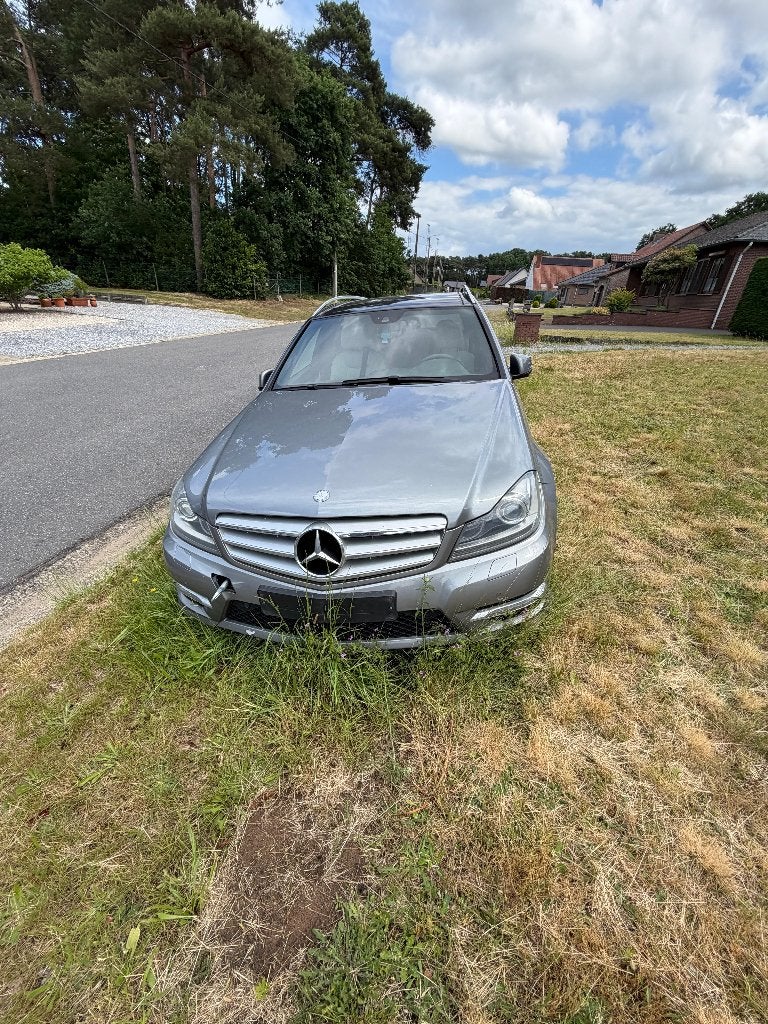 Mercedes C 200 CDI MOTOR problemen, Auto's, Euro 5, Achterwielaandrijving, 1800 kg, 4 cilinders