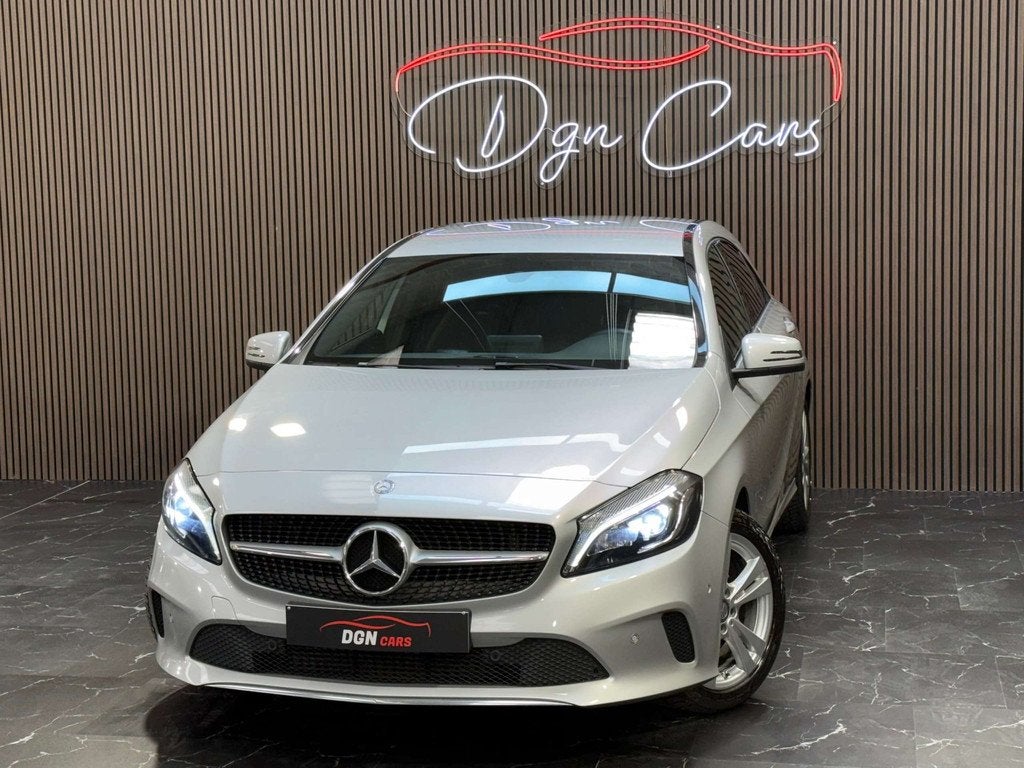 Mercedes-Benz A-Klasse 200 A 200 (automatique), Euro 6, Alarme, Noir, 5 portes