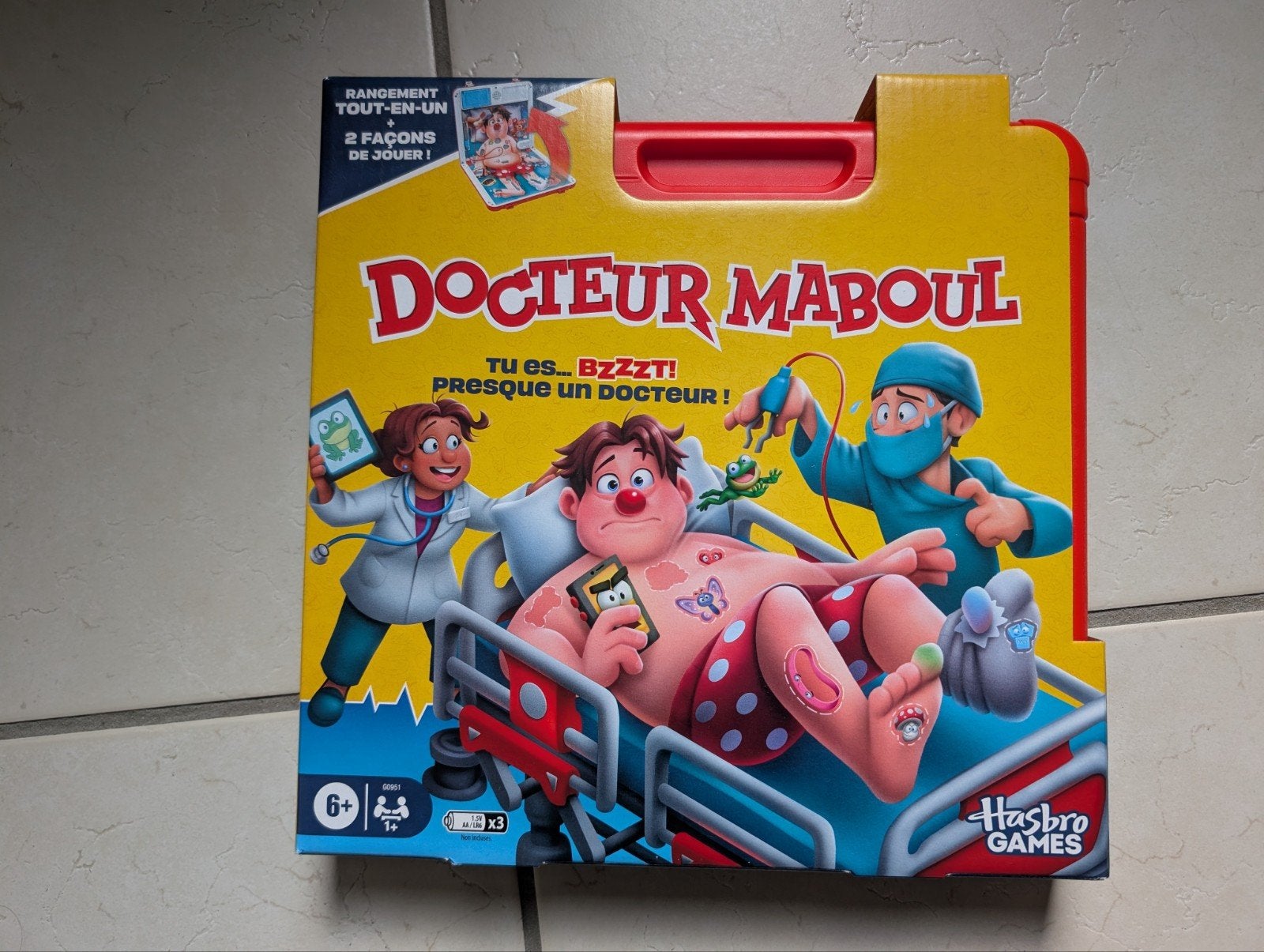 Doctor Maboul alles-in-één hoesversie (Hasbro Games), Hobby en Vrije tijd, Gezelschapsspellen | Kaartspellen, Ophalen of Verzenden