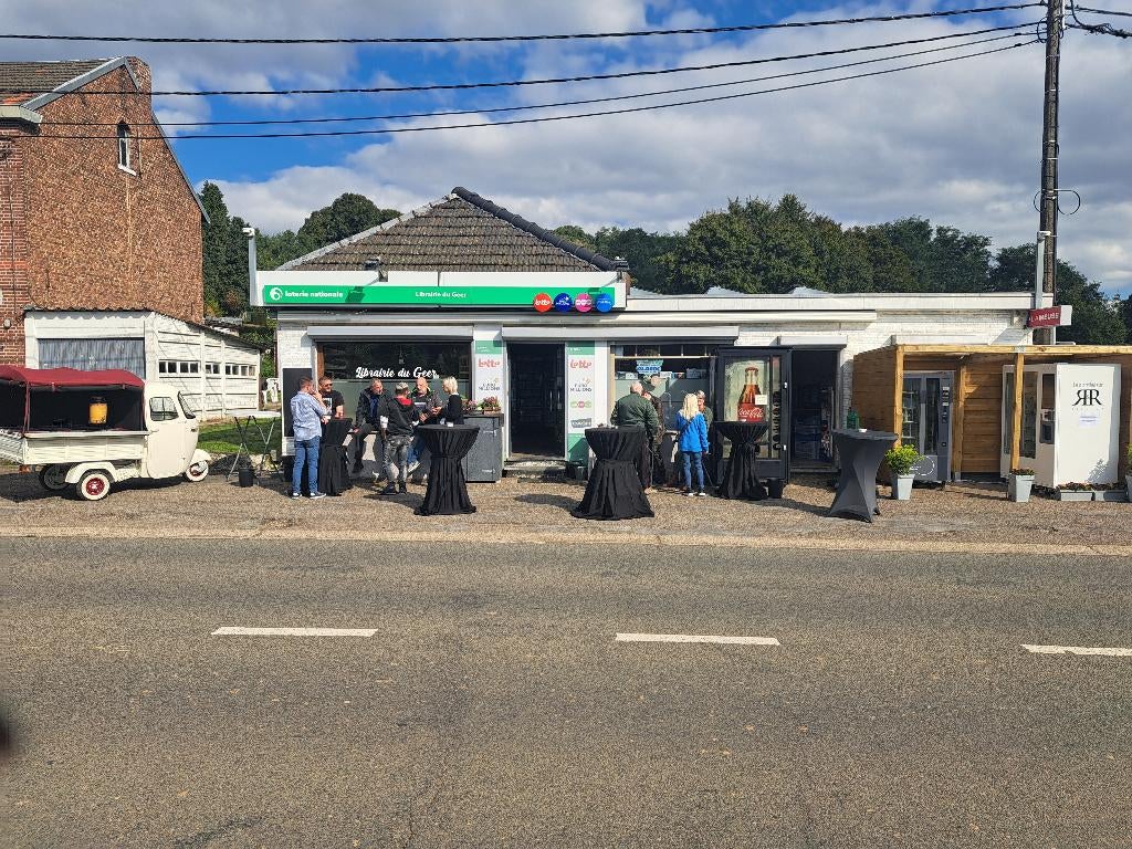 TE KOOP — Boekwinkel/Press Business, Zakelijke goederen