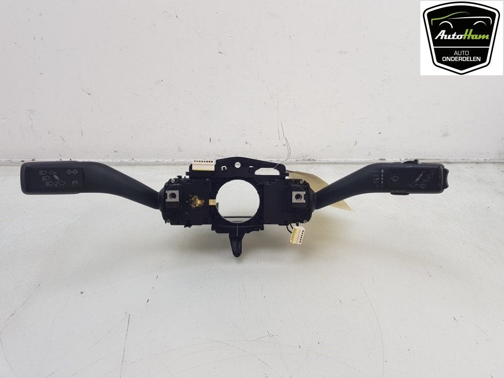 COMBISCHAKELAAR STUUR Caddy III (2KA,2KH,2CA,2CH), Gebruikt, Volkswagen