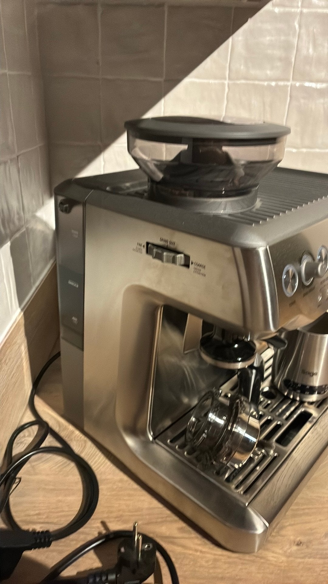 Koffietoestel Sage barista express, Neuf, Machine à espresso, Réservoir d'eau amovible, Café en grains