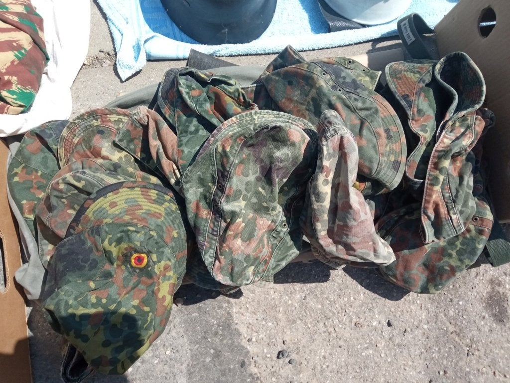 Militaria Bundeswehr petten verkrijgbaar versch. maten, Verzenden, Landmacht, Kleding of Schoenen