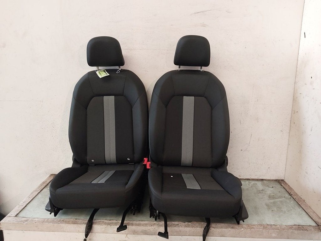 INTERIEUR COMPLET Audi A3 Sportback (8YA) (01-2019/-), Auto-Union-Straße  1,
85057  Ingolstadt, DE, Info@audi.de, Audi, Utilisé