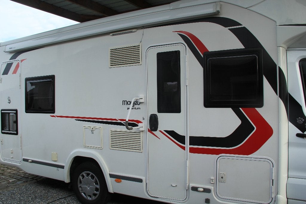 Camping car Challenger magéo prémium 396, Jusqu'à 5, Toilette à cassette, Ford, Serrures de sécurité