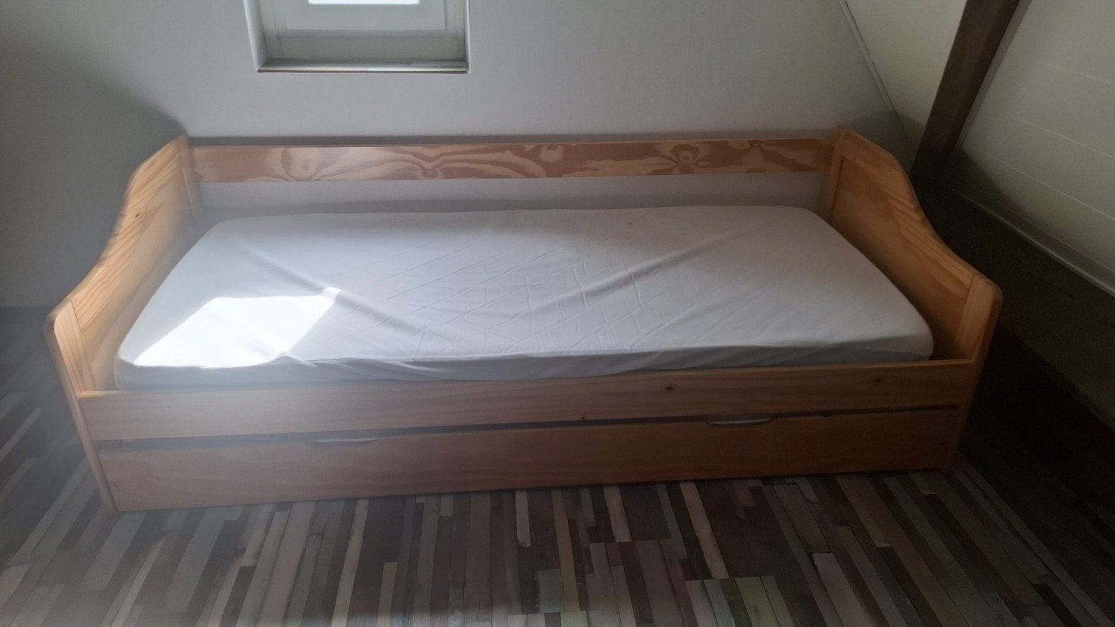 bed, Ophalen, 90 cm, Eenpersoons, Bruin