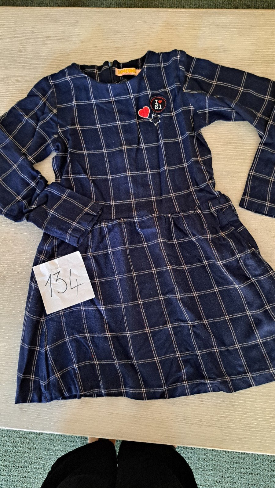 Kleedje someone 134, Enfants & Bébés, Vêtements enfant | Taille 134, Enlèvement ou Envoi