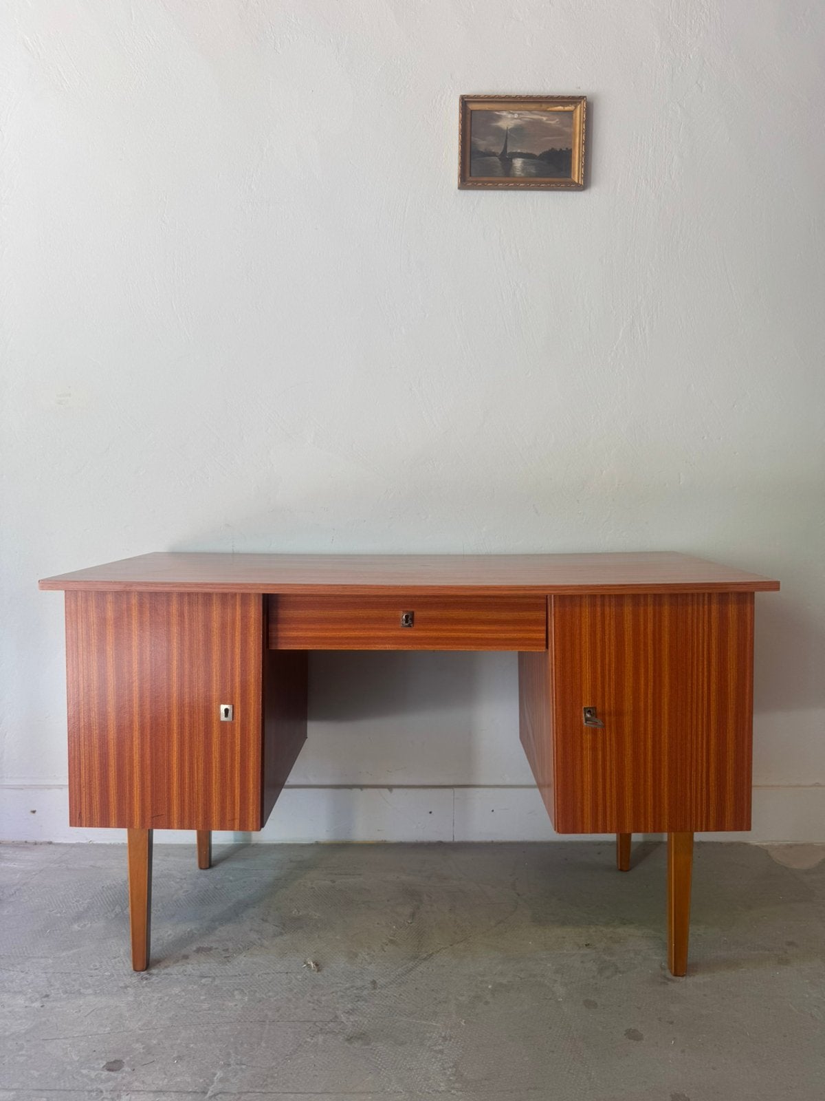 Vintage / retro bureau, Huis en Inrichting, Bureaus, Vintage, Ophalen, Gebruikt