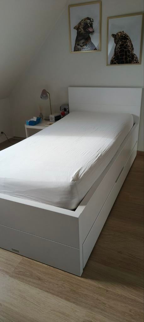 Bed met bedlade Bopita, Ophalen