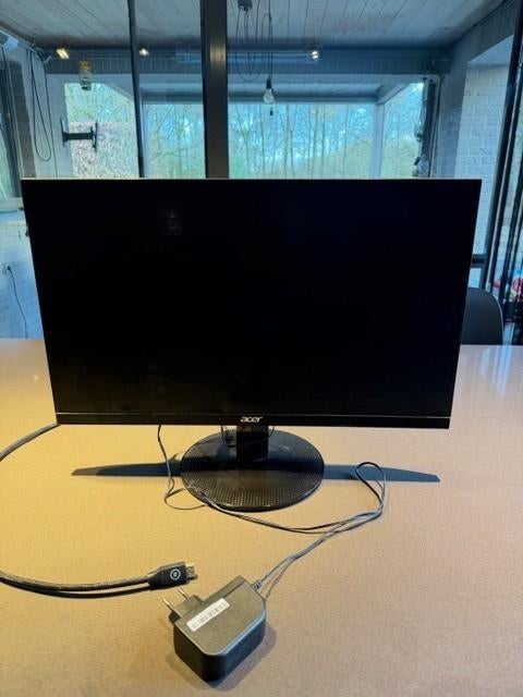 Acer Computer scherm 54 cm, HD, Enlèvement, Utilisé, 101 à 150 Hz