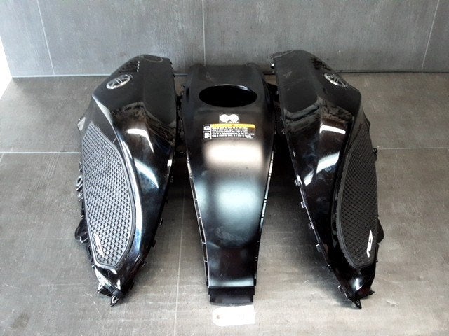 R7 2022 - 2024 Yamaha Kuipdeel Kuipdeel tankcover D1-61960, Motos, Pièces | Yamaha