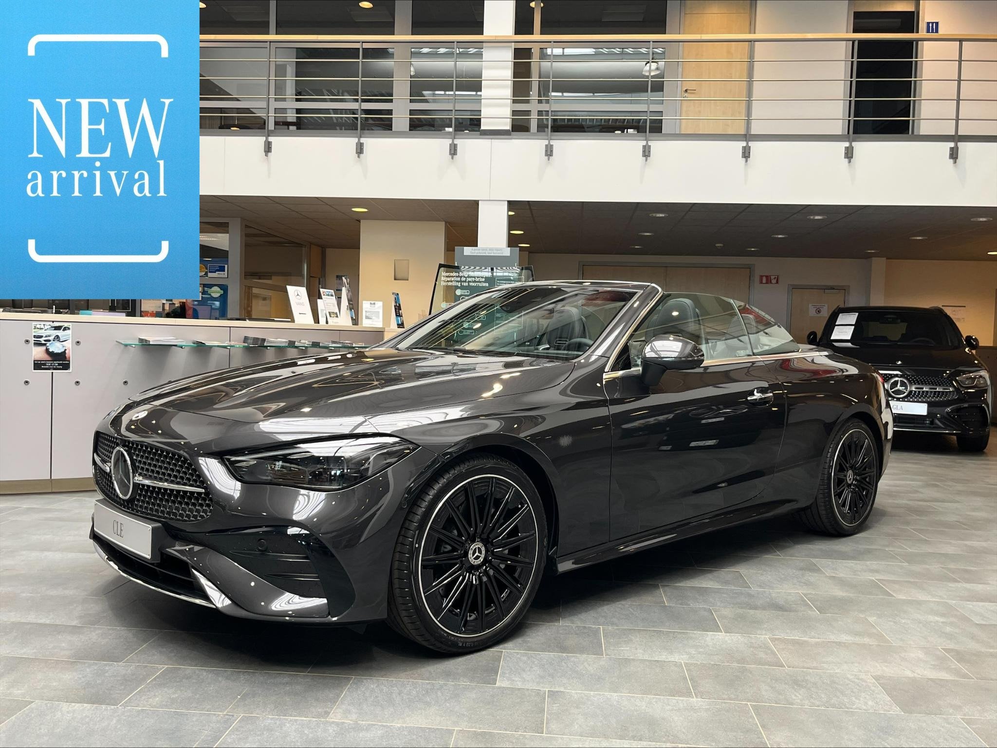 Mercedes-Benz CLE Cabriolet CLE 180 Cabriolet AMG Line Nieuw, Auto's, Automaat, 4 zetels, 1800 kg, Zwart