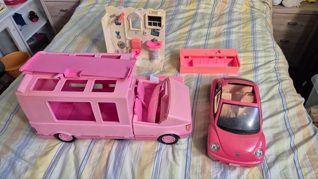 Barbie auto's + Barbie douche, Kinderen en Baby's, Ophalen