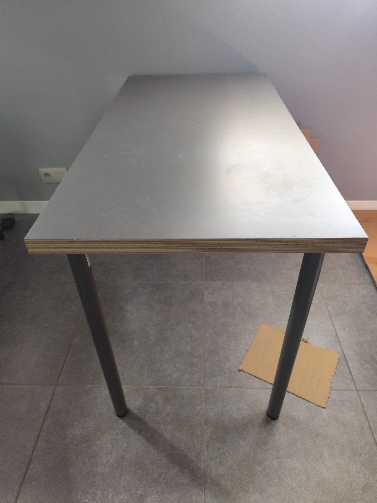 Bureau ordinateur, Enlèvement