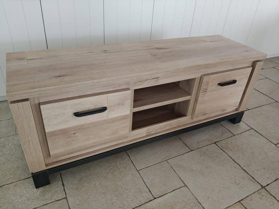 TV meubel DEBA - perfecte staat, Huis en Inrichting, Ophalen, 150 tot 200 cm, Minder dan 100 cm, 50 tot 75 cm