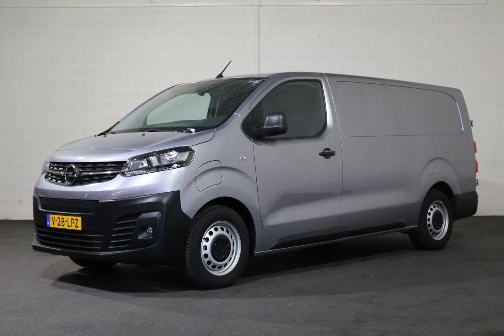 Opel Vivaro-e L3 75 kWh Airco Navigatie, Autos, Camionnettes & Utilitaires, Argent ou Gris, Achat, Automatique, Opel