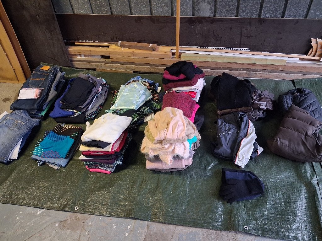 Groot lot / pakket dames kledij: 112stuks, Kleding | Dames, Ophalen, Gedragen