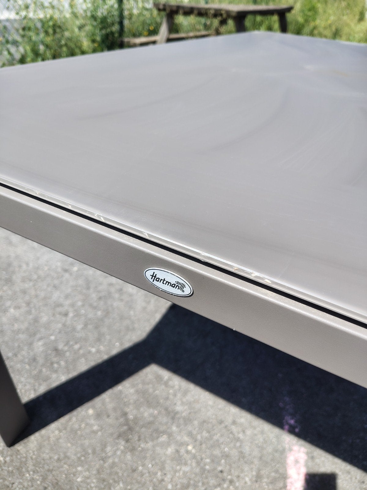 tuintafel Hartman, Ophalen