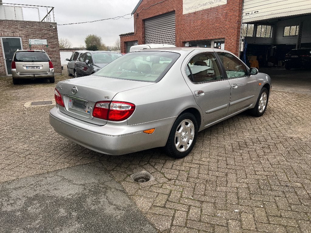 nissan MAXIMA QX 2.0 benzine V6 /161000 km/CAR PASS, Autos, Nissan, Cuir, Argent ou Gris, Achat, 4 portes