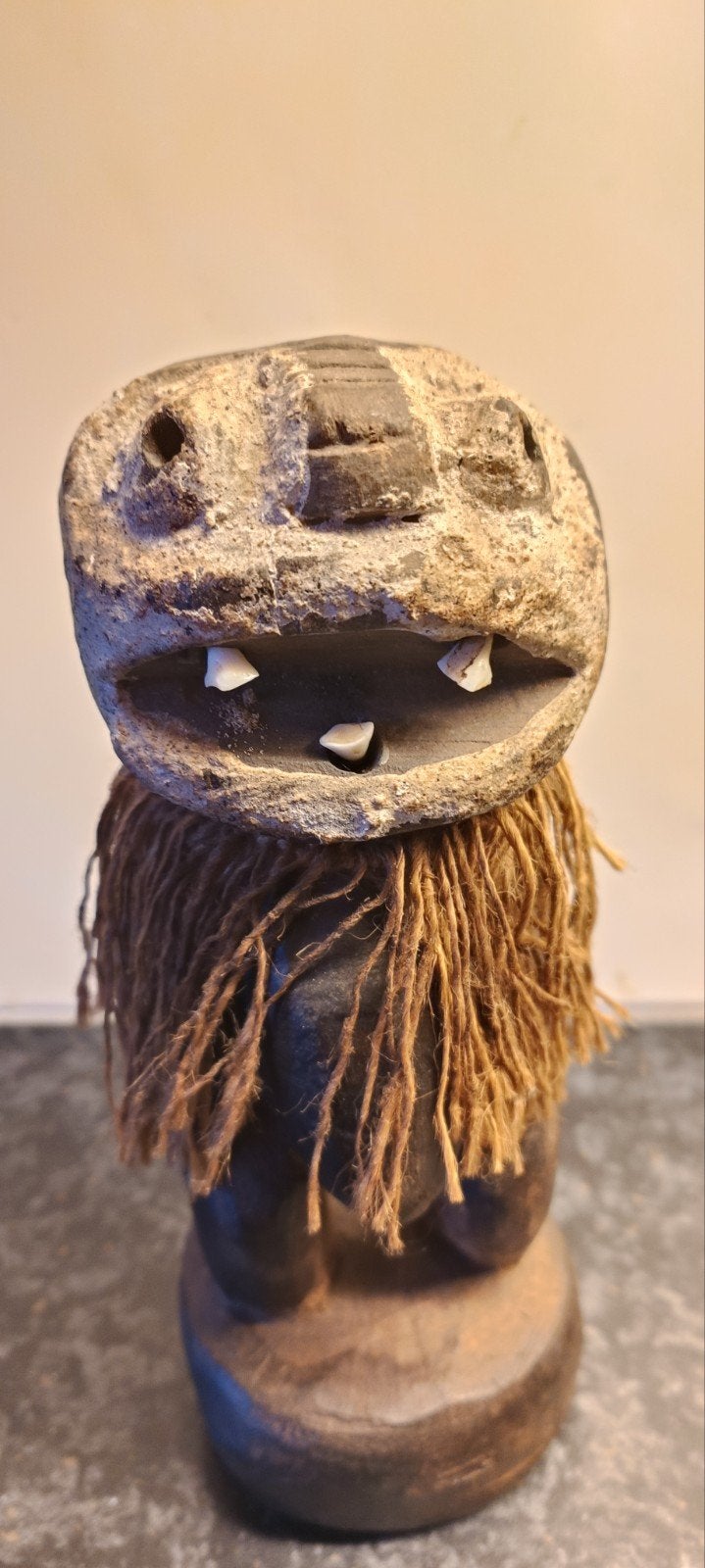 Afrikaans hout tribale art beeld, Overige onderwerpen, Ophalen of Verzenden, Handgemaakt, 20 - 50 cm
