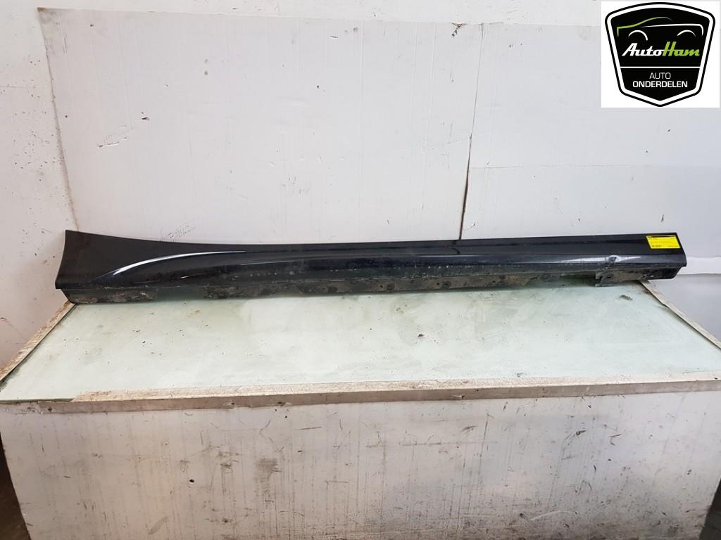 SIDESKIRT RECHTS BMW M1 (F20) (|51778056816|), Auto-onderdelen, Gebruikt, Rechts, BMW