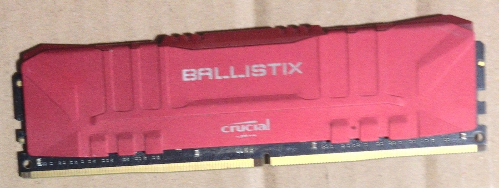 16 GB Crucial Ballistix DDR4-3200, Computers en Software, DDR4, Ophalen of Verzenden, Zo goed als nieuw, Desktop