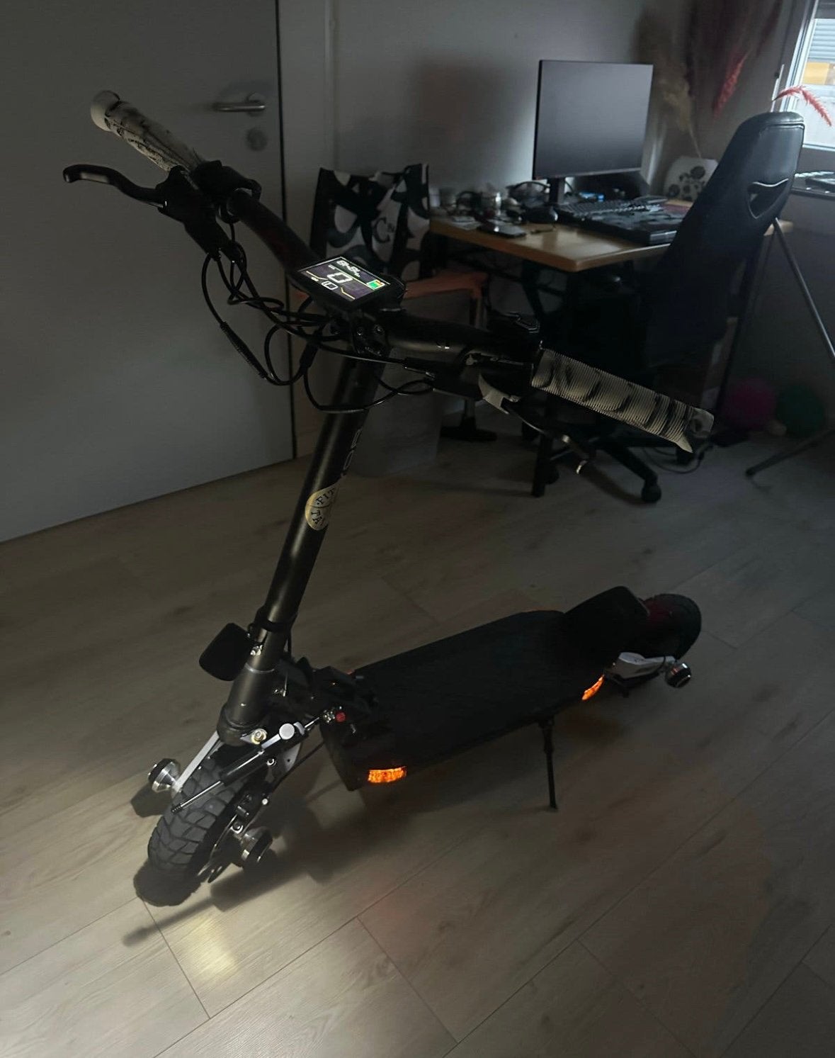 Joyor t10, Enlèvement, Comme neuf