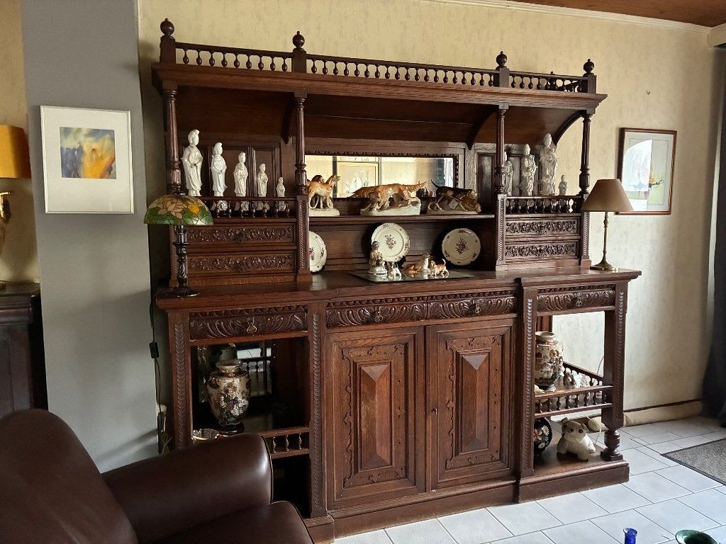 Mechelse kast, Ophalen