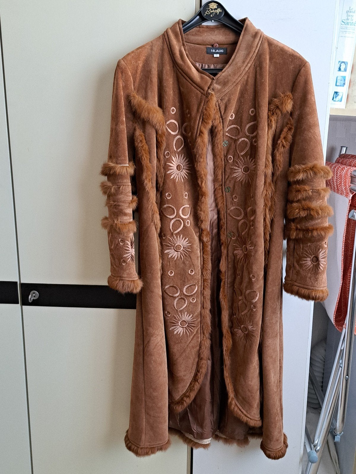 Manteau, Enlèvement
