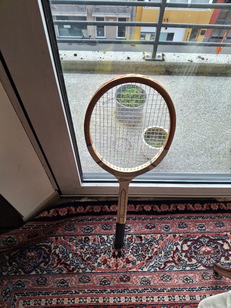 Vintage tennis racket Snauwaert (hout), Sport en Fitness, Tennis, L00, Zo goed als nieuw, Racket, Ophalen