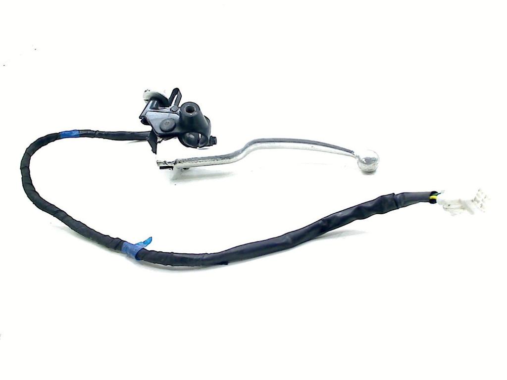 EMBRAYAGE LEVIER Yamaha Niken GT 2021- (MXT850D) (01-2021/-), Dhr. S. di Majo, Utilisé, Info@cama-motorparts.nl, P.J. Troelstraweg 8 8
3144 CX  MAASSLUIS, NL