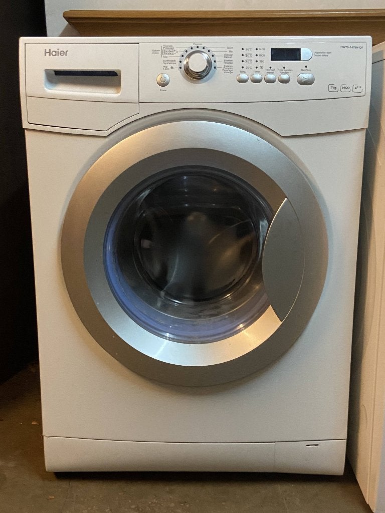 Haier wasmachine 7 kg – 1400 toeren – goede staat, Elektronische apparatuur, Ophalen, 6 tot 8 kg, Handwasprogramma, Zo goed als nieuw