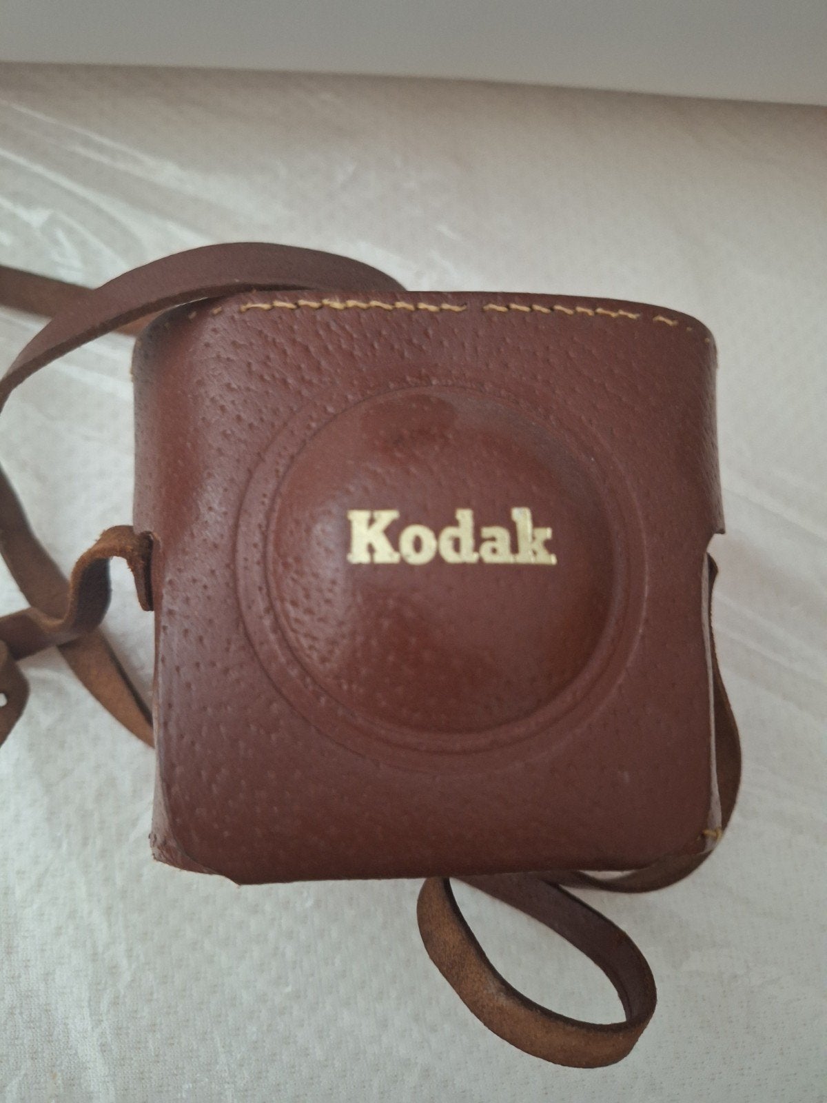 ◼️Oudere Kodak met lederen zakje, Audio, Tv en Foto, Foto | Cameratassen, Ophalen, Gebruikt