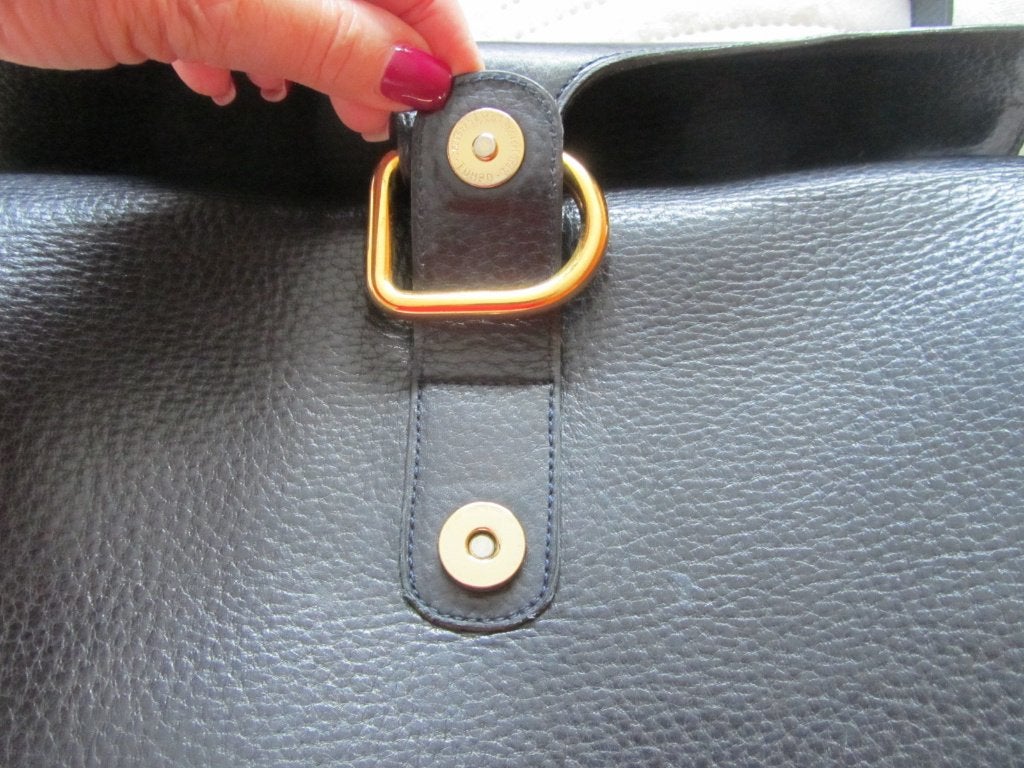 DELVAUX Sac MUSCADIN marine foncé siglé, Envoi